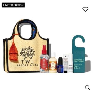 Kiehl's Limited Edition Bath & Body Set - Cream and Blue
